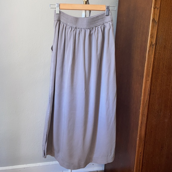 Aritzia Wilfred Gabrielle Skirt Mid Length Grey Side Slit Waist Panel XS - Picture 3 of 5